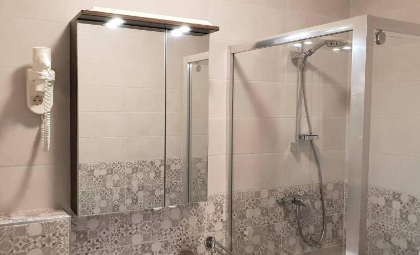 高级大房间, Sport