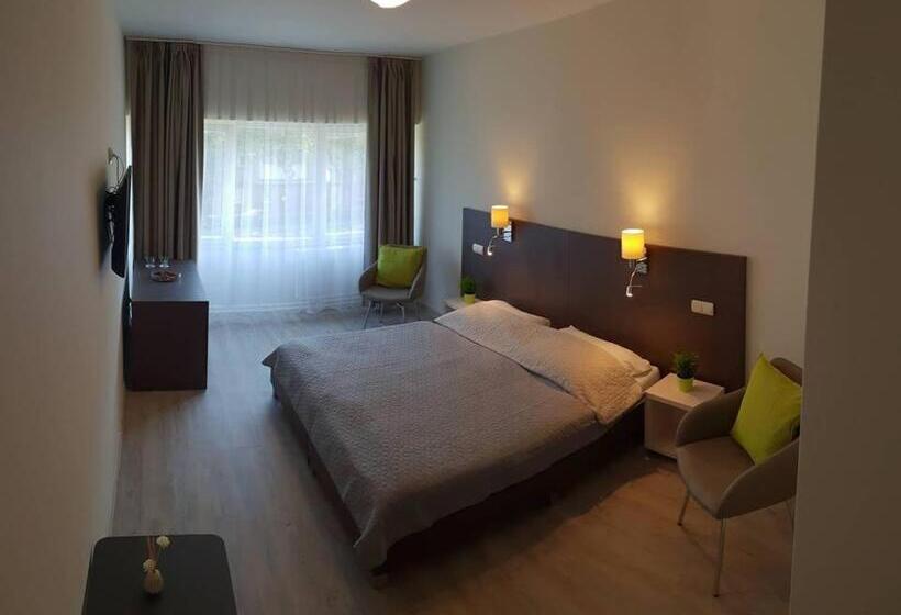 高级大房间, Sport