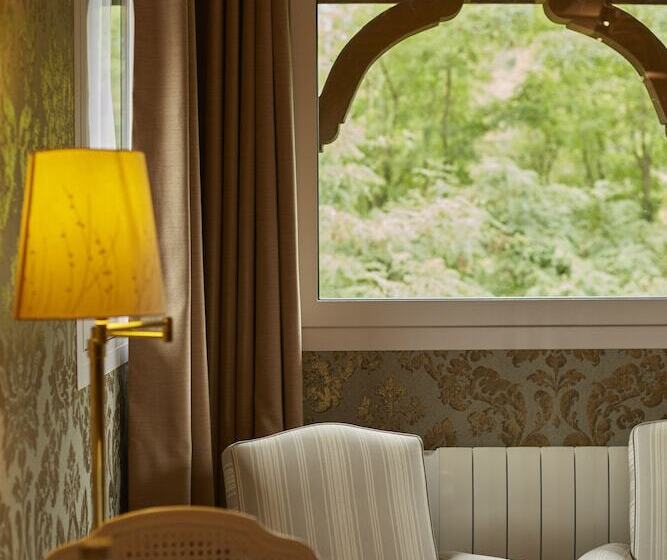 패밀리 스위트, Chateau De Candie