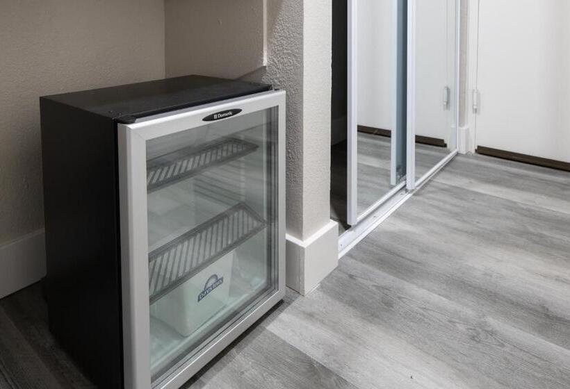 小型套房, Prodigy Hotel, A Days Inn By Wyndham