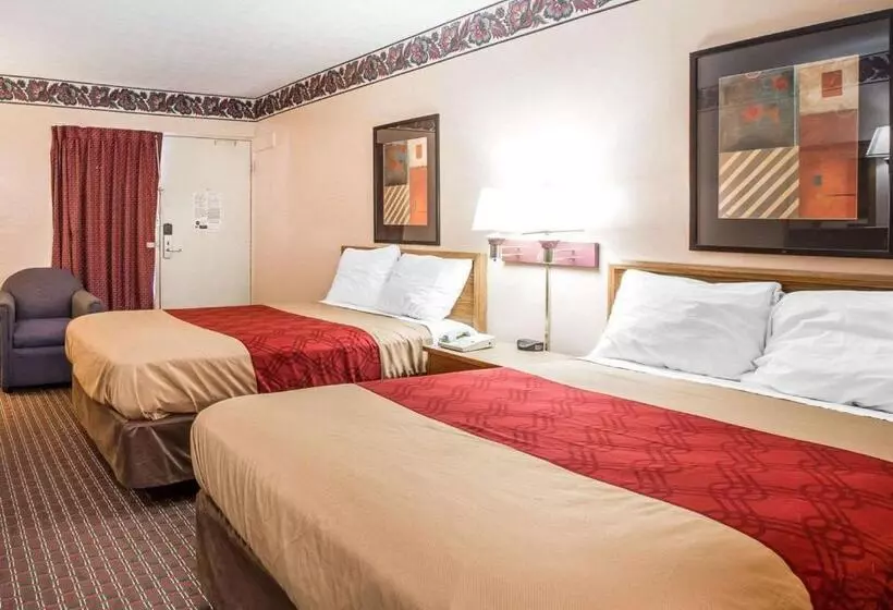 ２ダブルベッドのスタンダードルーム, Econo Lodge