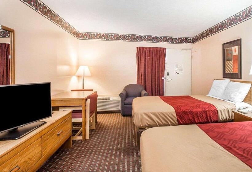 스탠다드 룸 더블 침대 2개, Econo Lodge