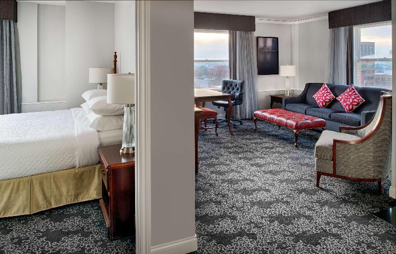 سوئیت 2 خوابه, Embassy Suites By Hilton Portland Downtown