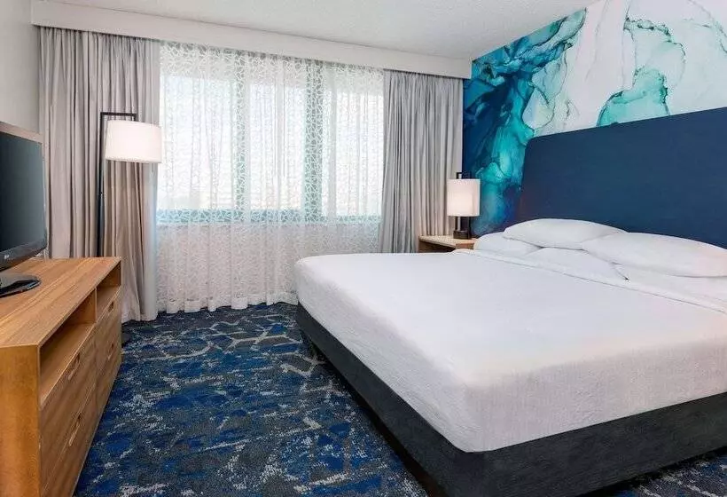 اتاق استاندارد برای معلولان, Embassy Suites By Hilton Tampa Usf Near Busch Gardens