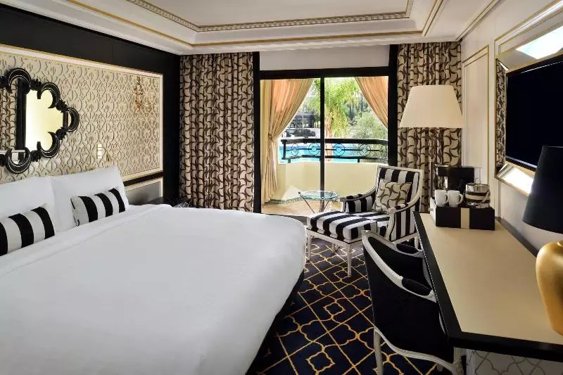 Deluxe Room Pool View
