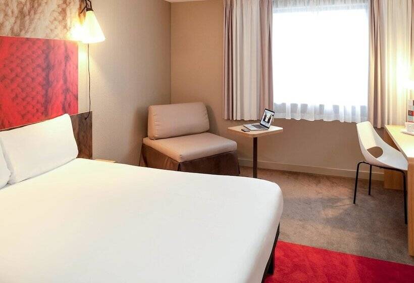 Номер Стандарт, Ibis Paris Le Bourget
