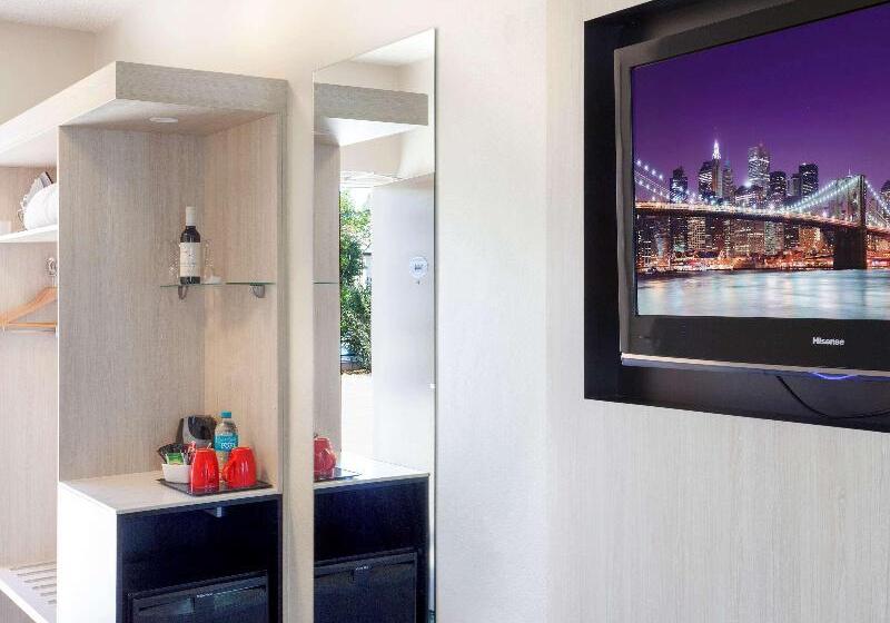 חדר סופריור, Ibis Styles Tamworth