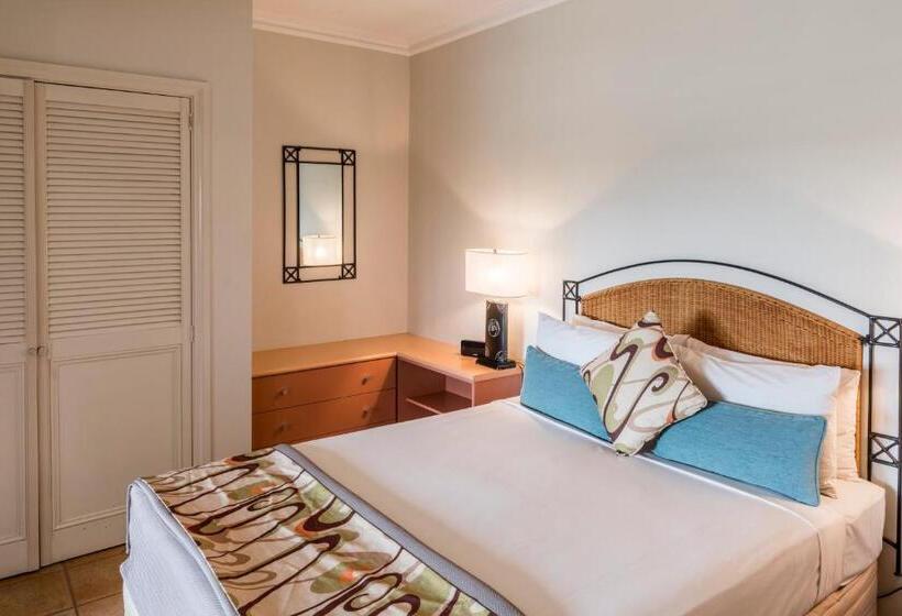 جناح, Moonlight Bay Suites