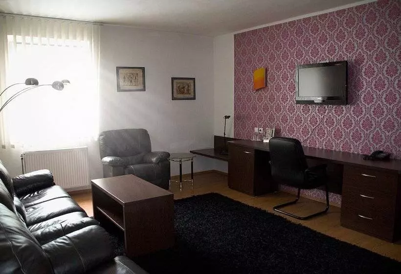 Apartament 1 Dormitori, Radnice