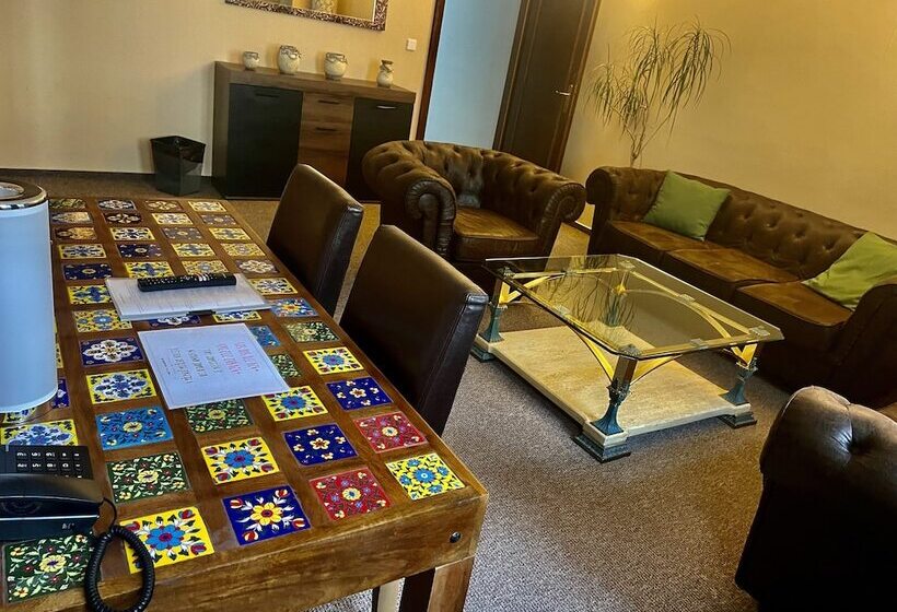 침실 1개 아파트, Radnice