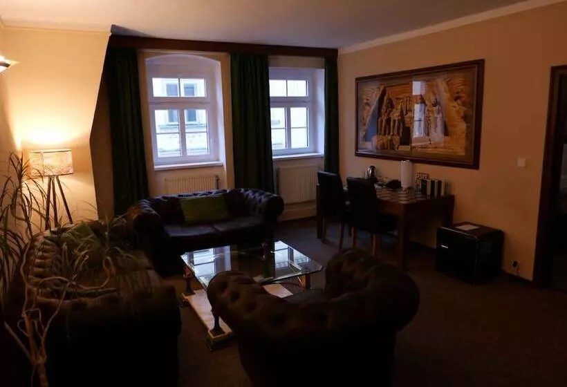 Apartament 1 Dormitori, Radnice