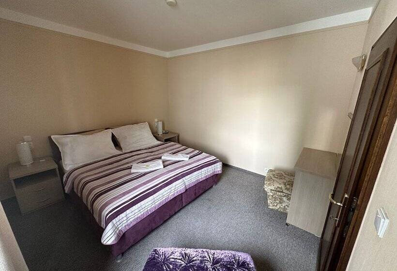 침실 1개 아파트, Radnice