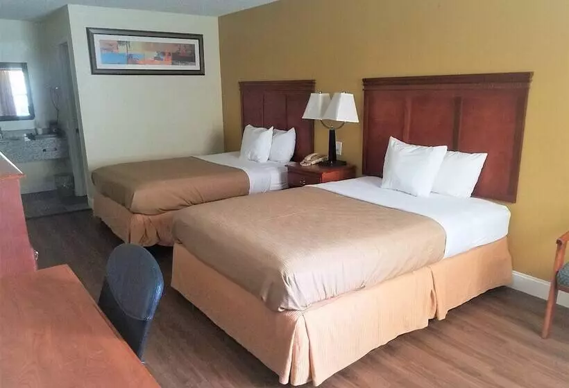 ２ダブルベッドのスタンダードルーム, Sylvania Inn Sylvania,statesboro, Ga Georgia Southern Univ Gsu