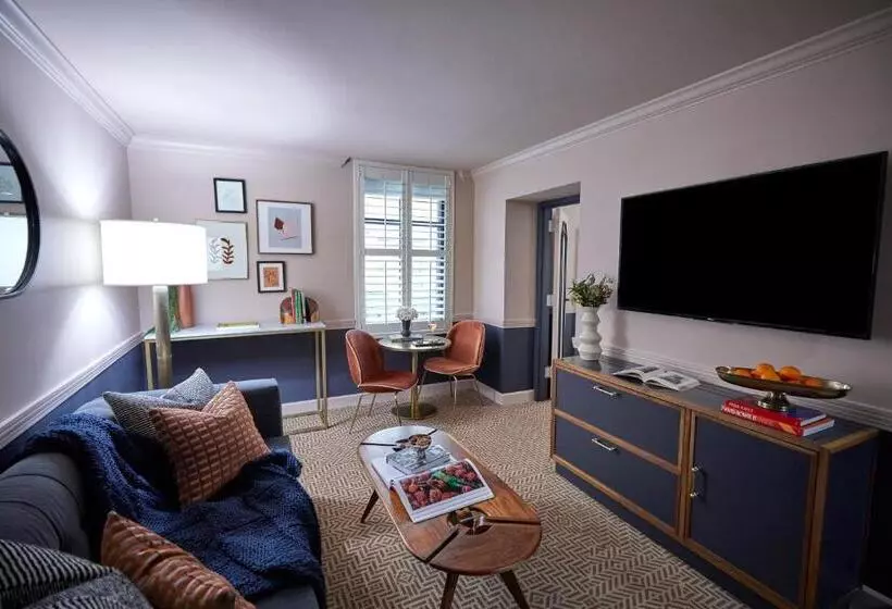 キングサイズベッドのスイートルーム, The Oliver Hotel Knoxville, By Oliver