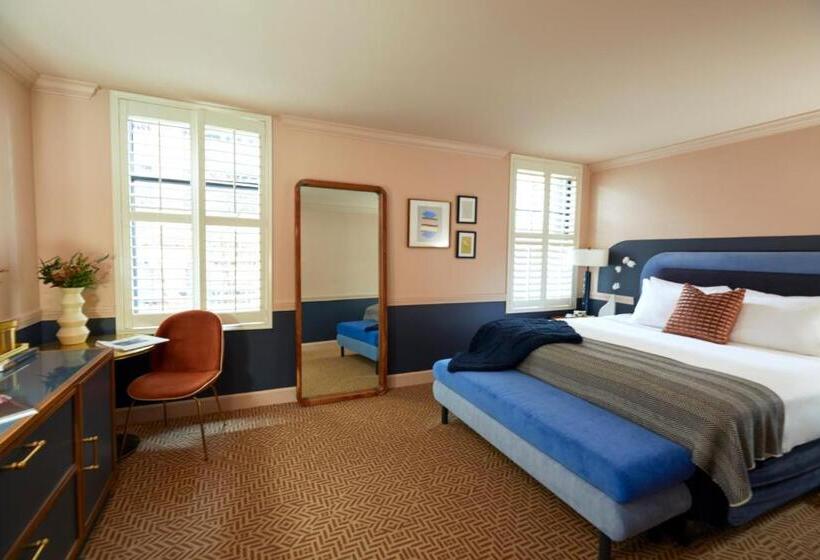 キングサイズベッドのスタンダードルーム, The Oliver Hotel Knoxville, By Oliver