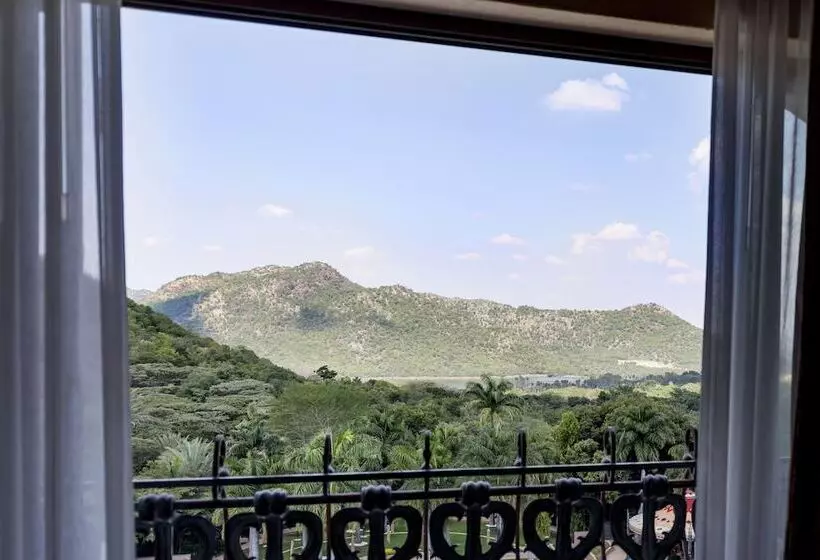 デラックスルーム, The Palace Of The Lost City At Sun City Resort
