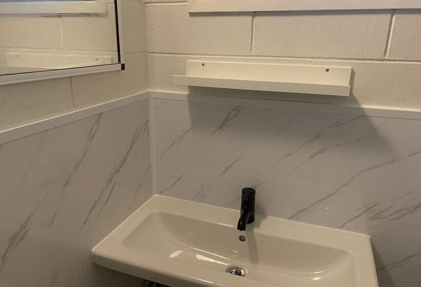 חדר סופריור, The Reserve