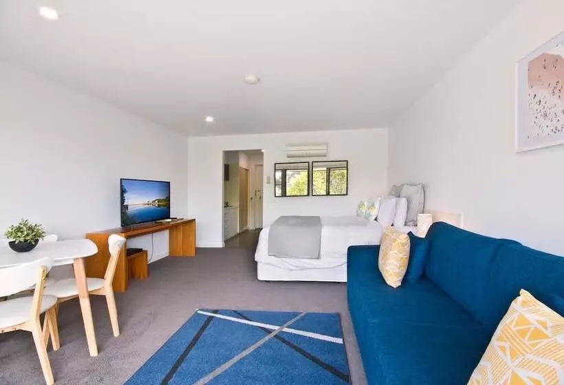 استودیو استاندارد با بالکن, Lorne Bay View Motel