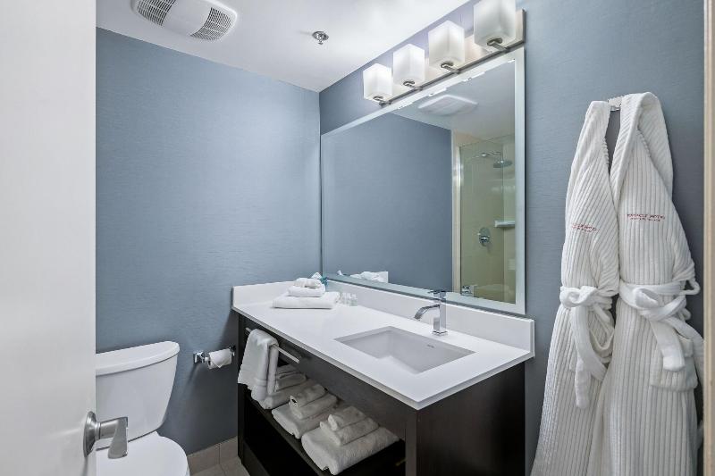 استودیوی پریمیوم, Pinnacle Hotel Whistler