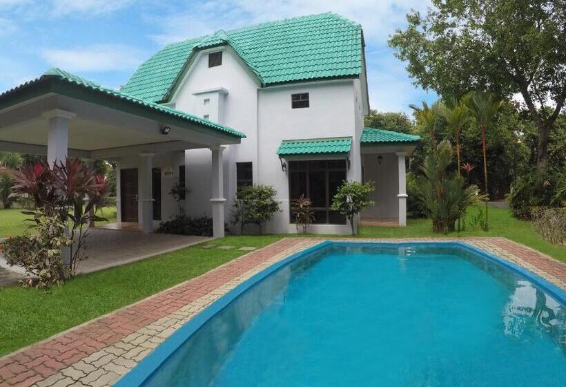 Вилла с 1 спальней и бассейном, A Famosa Resort