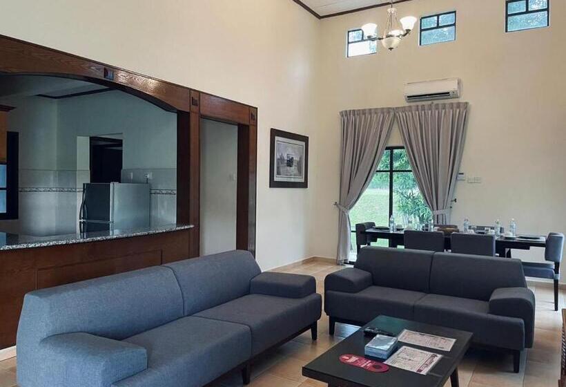 침실 4개 빌라, A Famosa Resort