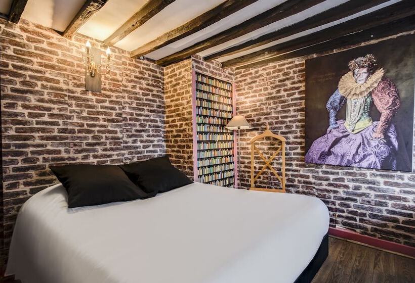 اتاق خانوادگی, Absolute Hotel Paris République