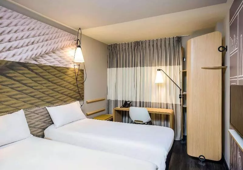 スタンダードシングルルーム, Absolute Hotel Paris République