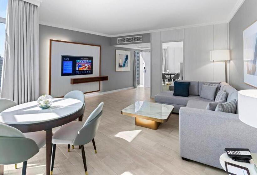 جناح مطل على المدينة, Beach Rotana   Abu Dhabi