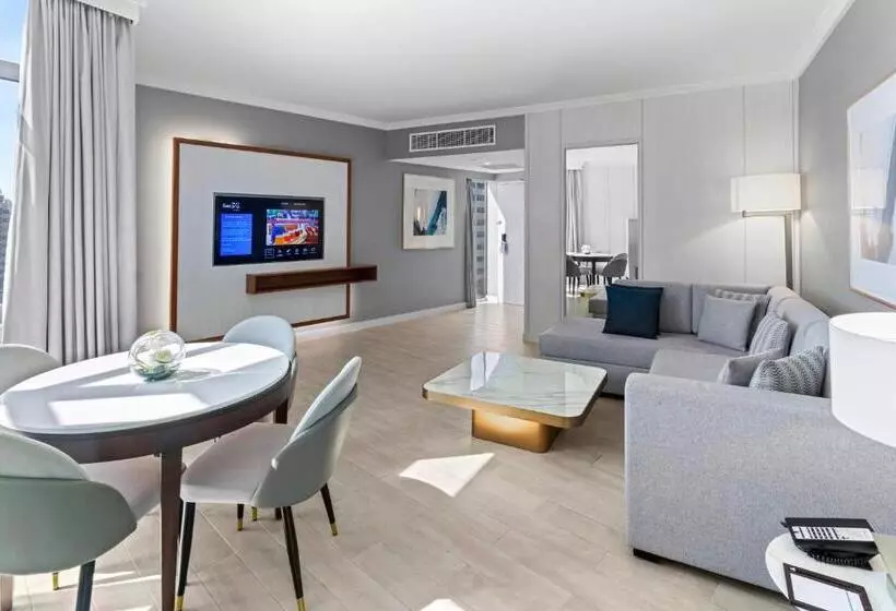 مجموعه ویستا شهر, Beach Rotana   Abu Dhabi