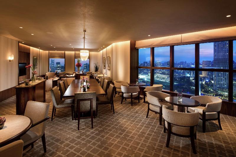اتاق اجرایی, Conrad Centennial Singapore