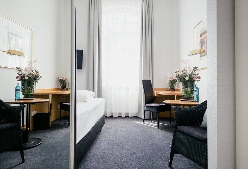 Номер Стандарт Индивидуальный, Dom Hotel Limburg