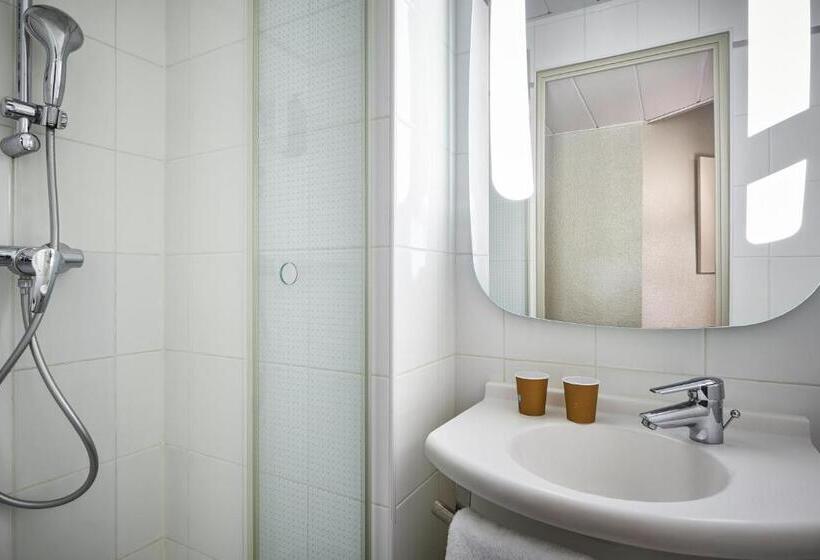 اتاق استاندارد یک نفره, Ibis Paris Avenue Ditalie 13eme