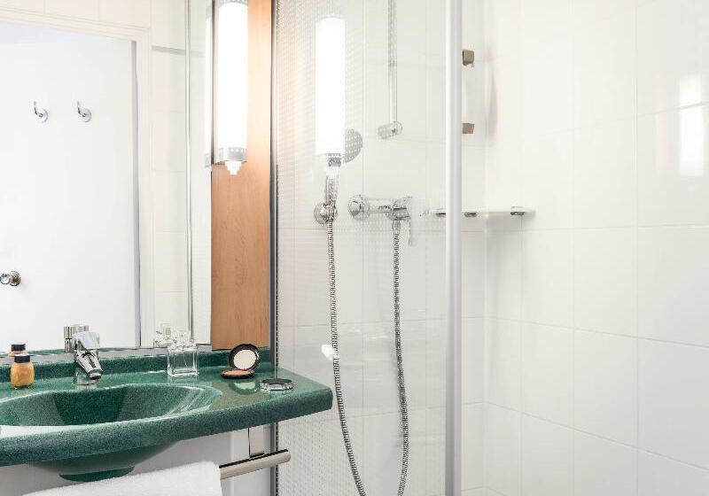 اتاق استاندارد یک نفره, Ibis Paris Avenue Ditalie 13eme