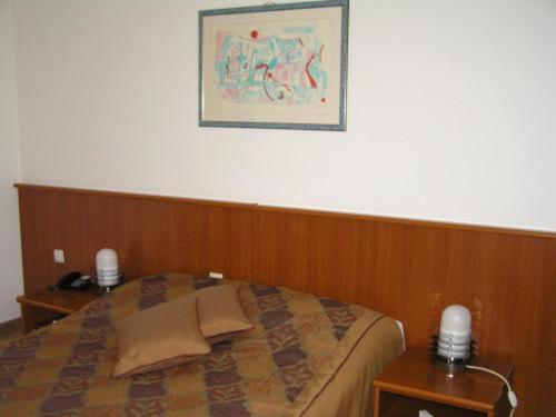 스탠다드 싱글 룸, Kutina