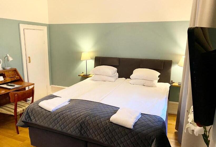 带大床的高级房间, L Gota