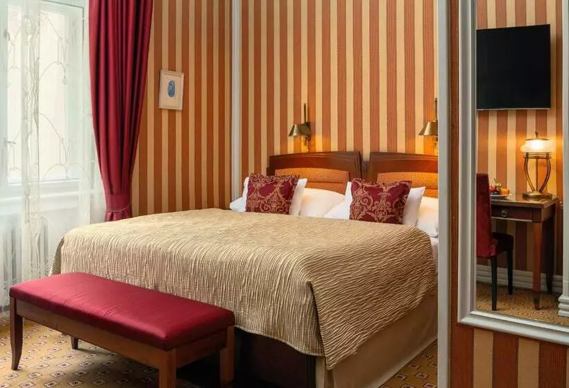 Deluxe-huone, Paris Prague