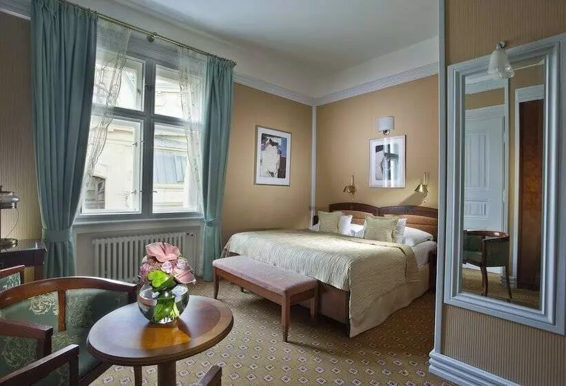 Deluxe-huone, Paris Prague