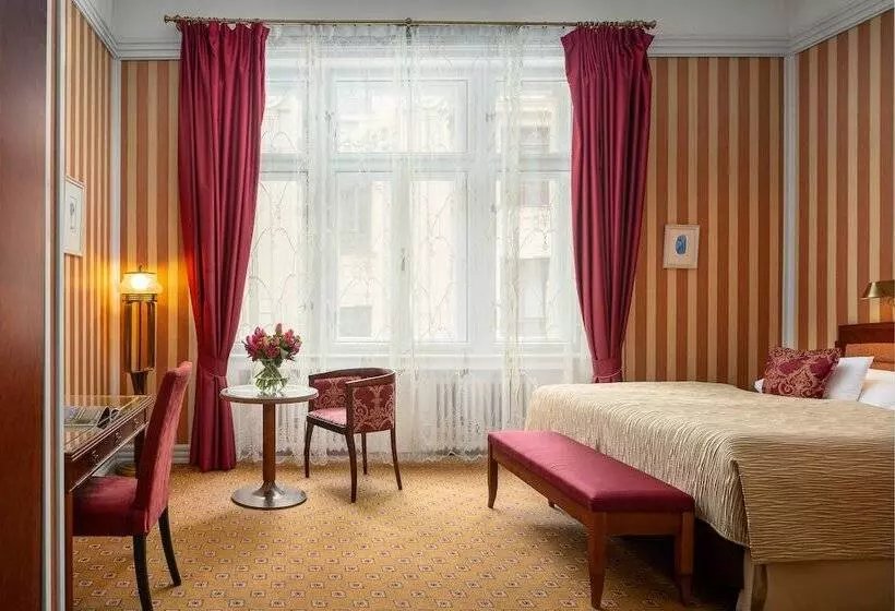 Deluxe-huone, Paris Prague