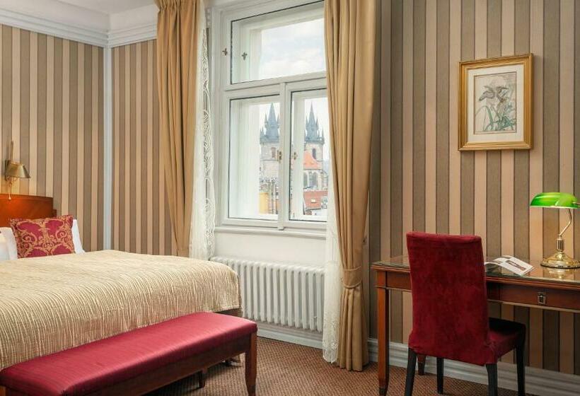 اتاق اجرایی, Paris Prague