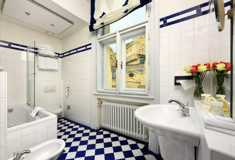 Executive-huone, Paris Prague