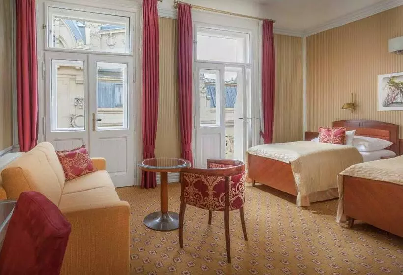 Executive-huone, Paris Prague