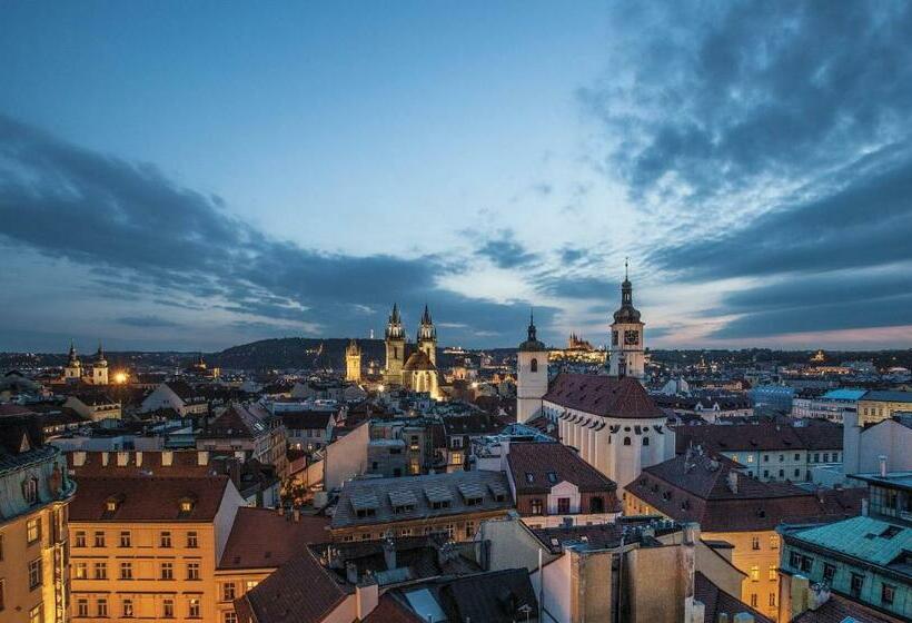 سوییت, Paris Prague