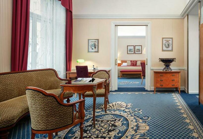 سوییت سوپریور, Paris Prague