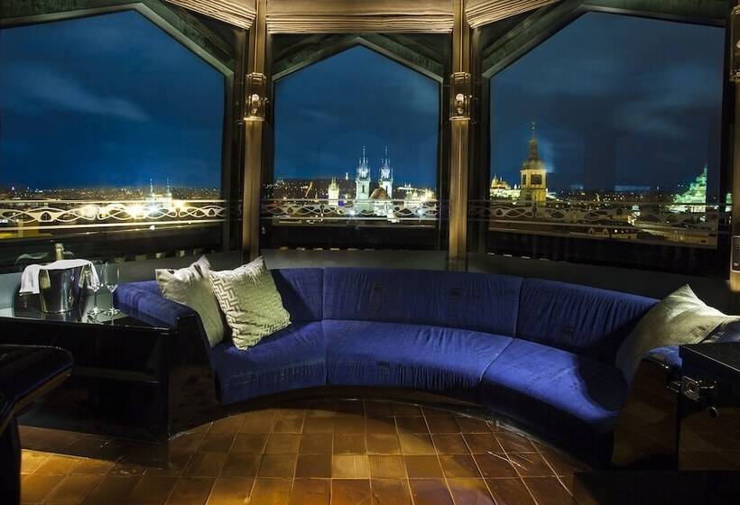 سوییت, Paris Prague