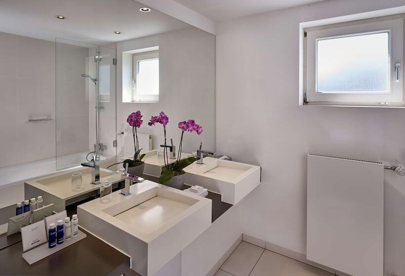 اتاق استاندارد اینتریور, Radisson Red Berlin Kudamm