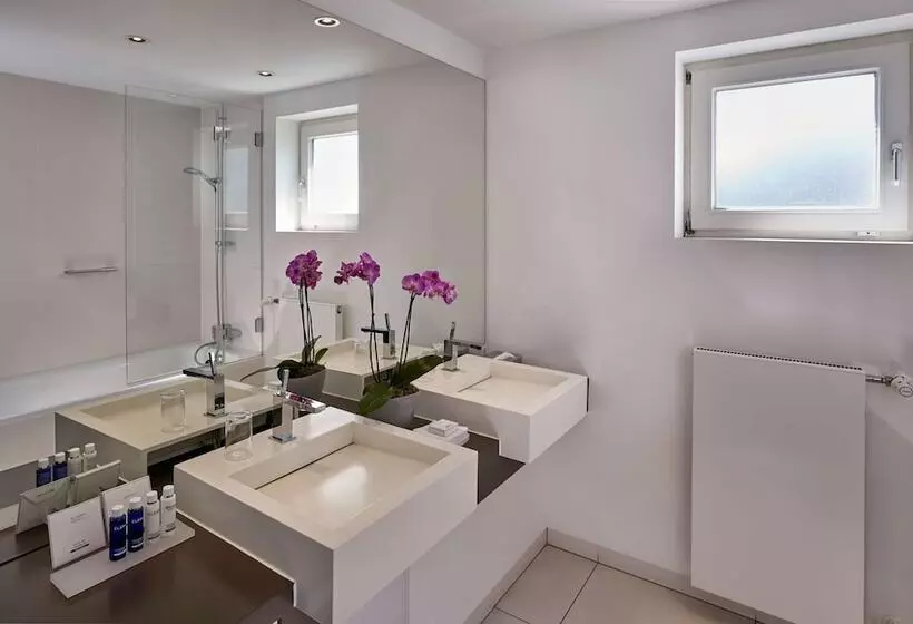 اتاق استاندارد اینتریور, Radisson Red Berlin Kudamm