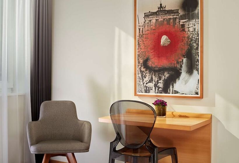 اتاق استاندارد اینتریور, Radisson Red Berlin Kudamm