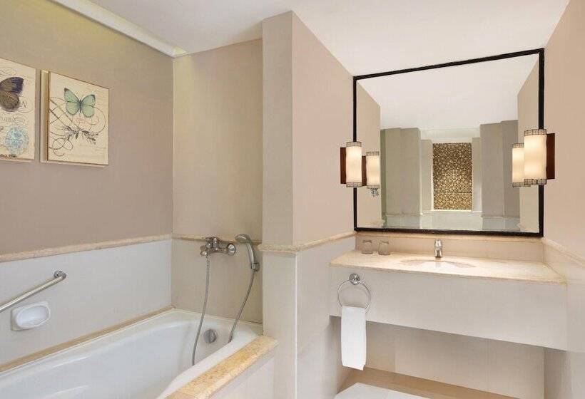 클럽 스위트, Mustika Yogyakarta Resort & Spa