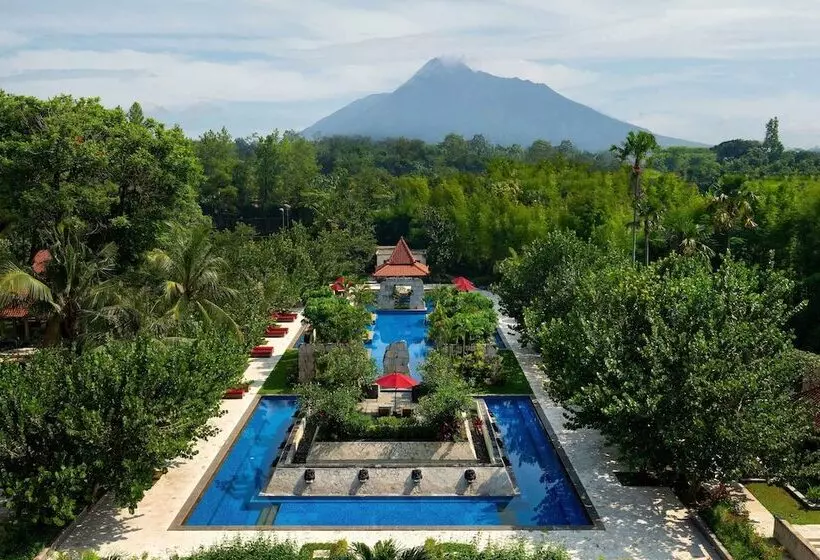 سوئیت ریاست جمهوری 2 خوابه, Mustika Yogyakarta Resort & Spa