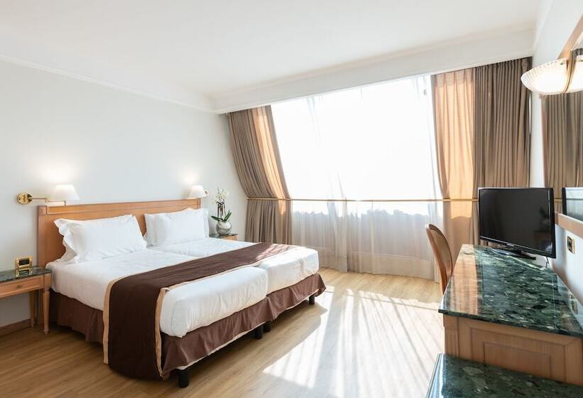 Quarto Clássico, Shg Hotel De La Ville